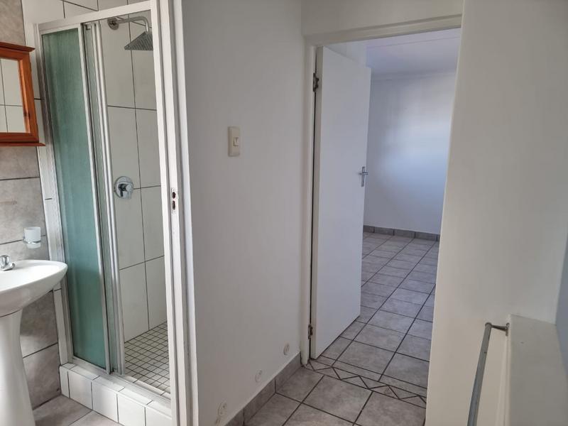 2 Bedroom Property for Sale in Hartenbos Central Western Cape